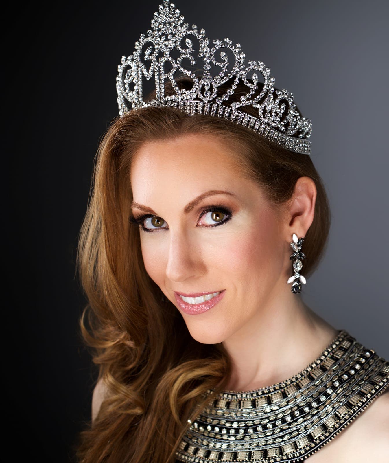 Rachel Chapin Martinez, crowned Mrs. California United States 2015